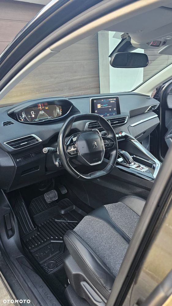 Peugeot 3008 1.6 BlueHDi Allure S&S EAT6 - 10