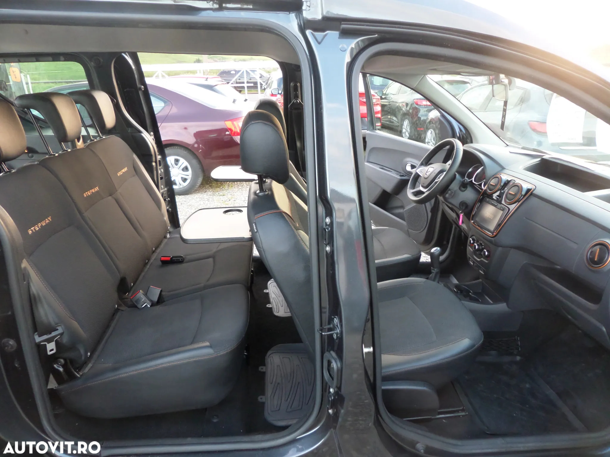 Dacia Dokker 1.5 dCi 90 CP Stepway - 16
