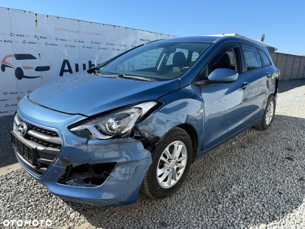 Hyundai i30 1.6 Classic - 11