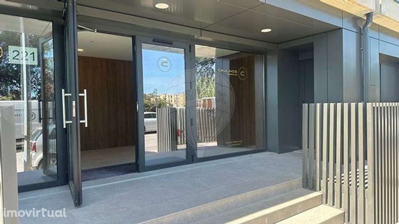 Apartamento T1 para arrendamento - Grande imagem: 2/11