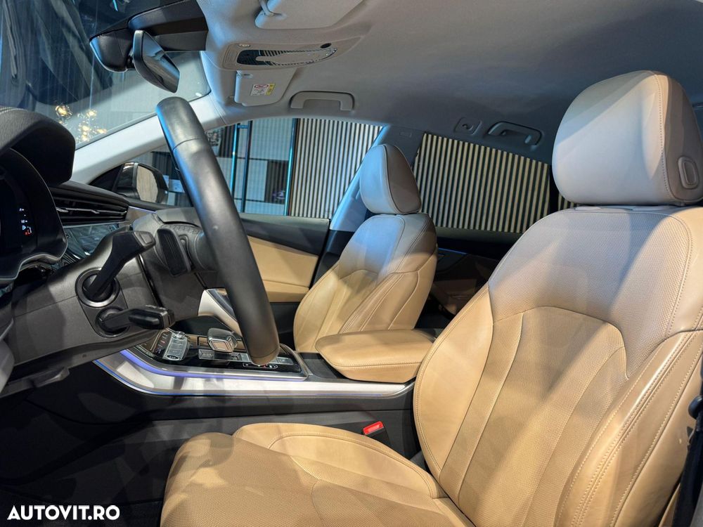 Audi Q8 3.0 55 TFSI quattro Tiptronic MHEV - 27