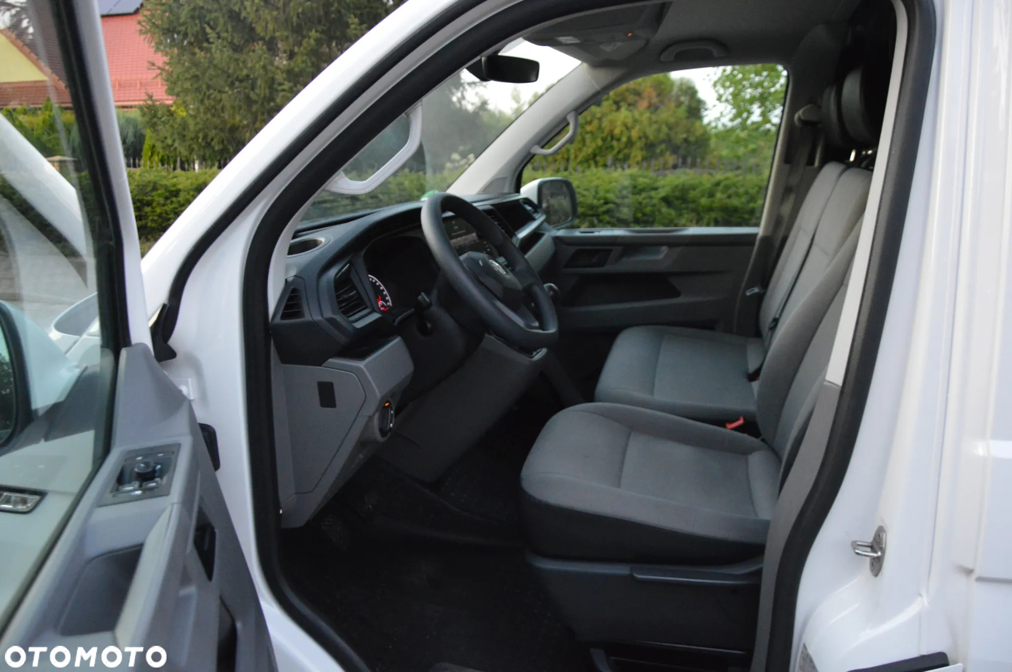 Volkswagen TRANSPORTER T6.1 - 7