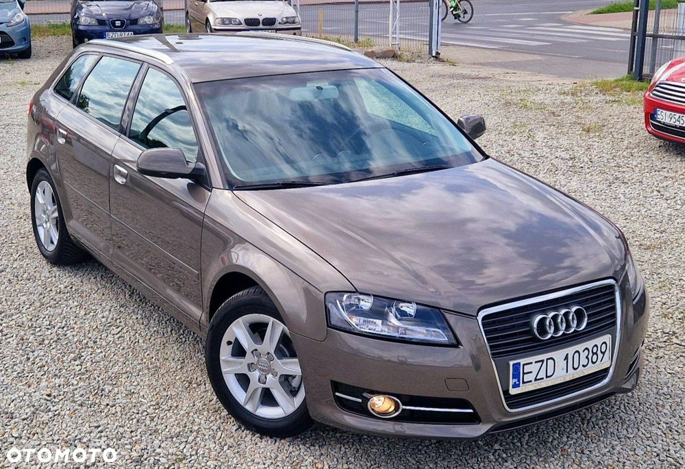 Audi A3 Sportback 1.6 TDI S tronic Attraction - 10