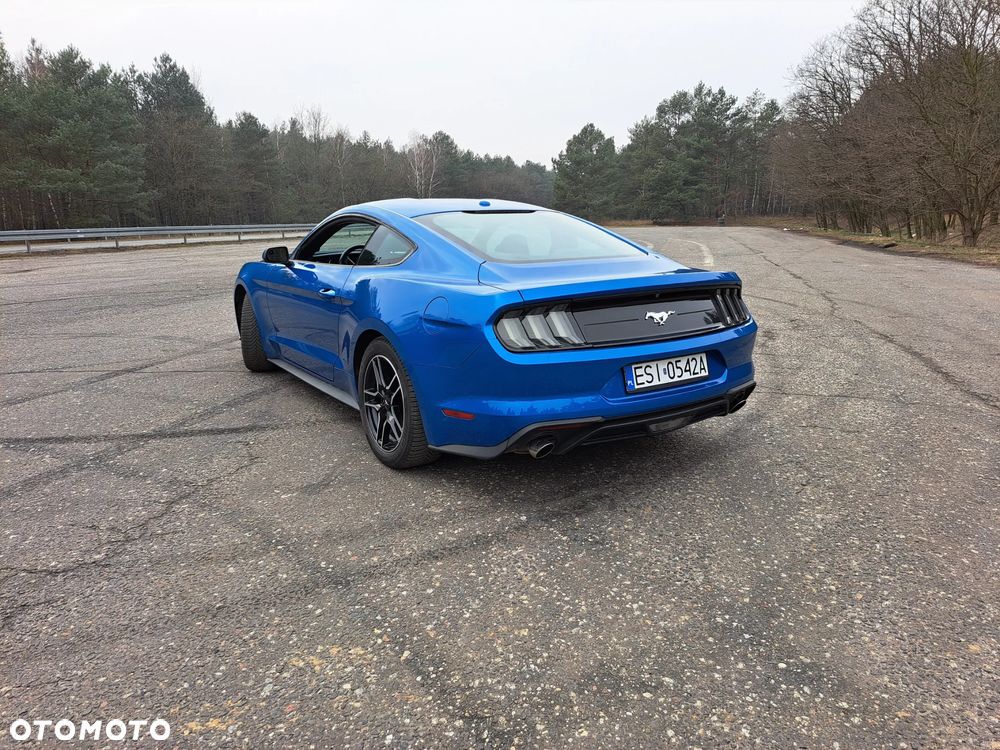 Ford Mustang 2.3 EcoBoost - 9