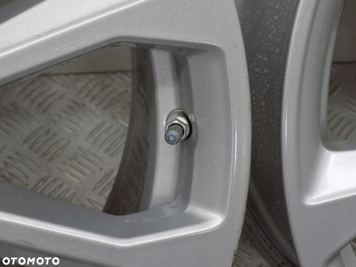 BMW X7 G07 FELGI ALUMINIOWE 20 6880688 - 7