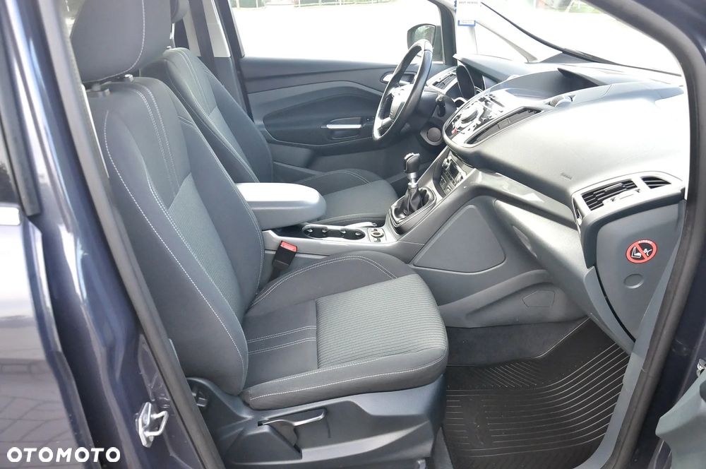 Ford Grand C-MAX 2.0 TDCi Titanium - 31