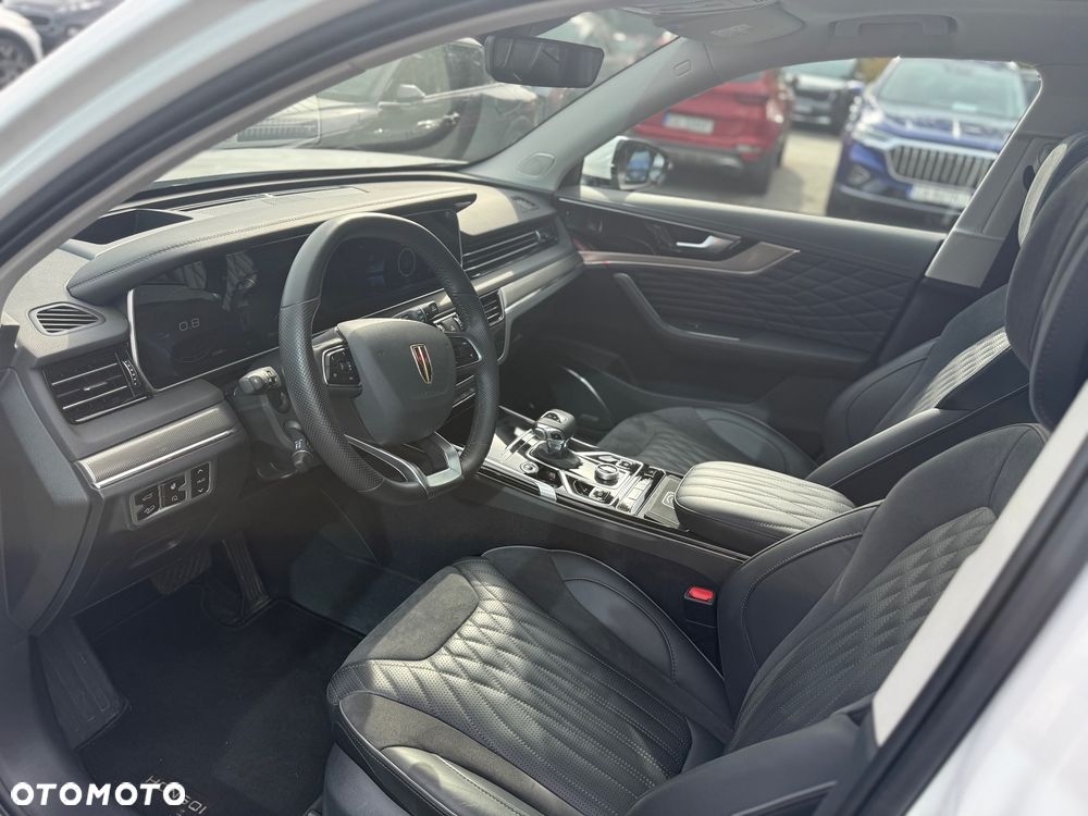 Hongqi HS5 2.0T AWD - 7