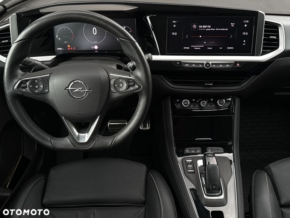 Opel Grandland 1.2 T Business Elegance S&S - 15