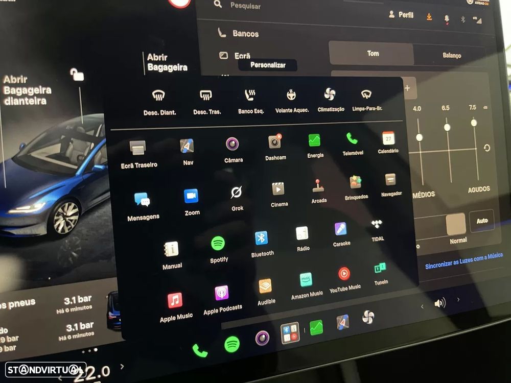 Tesla Model 3 - 40