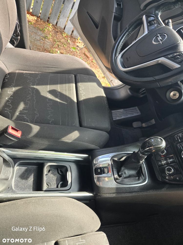 Opel Meriva 1.7 CDTI Essentia - 14