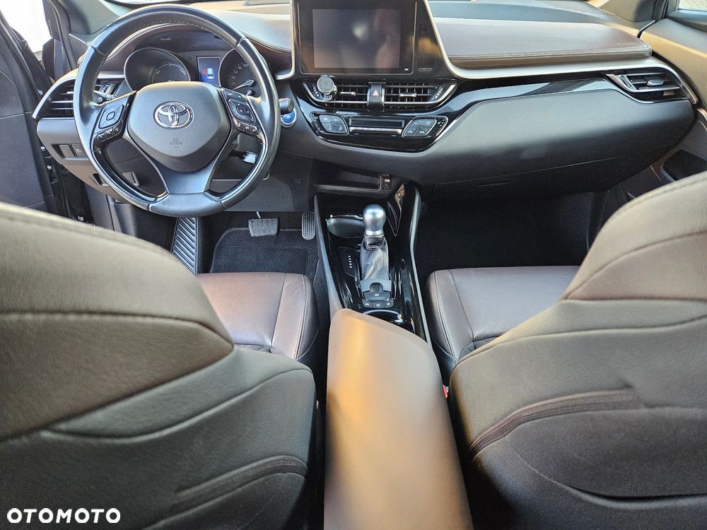 Toyota C-HR Style Selection - 10