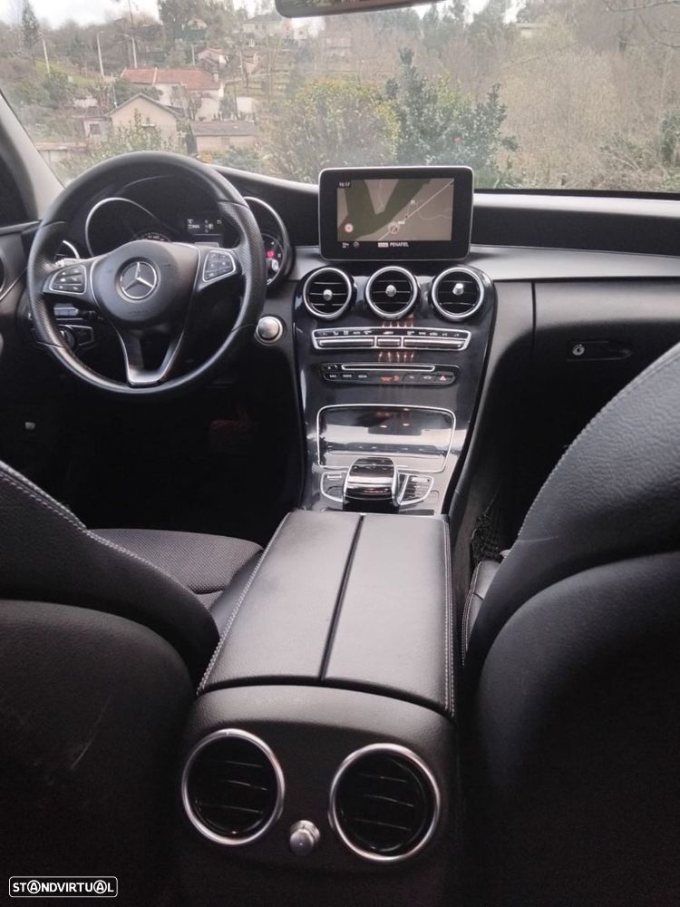Mercedes-Benz C 300 BlueTEC Hybrid Avantgarde - 11