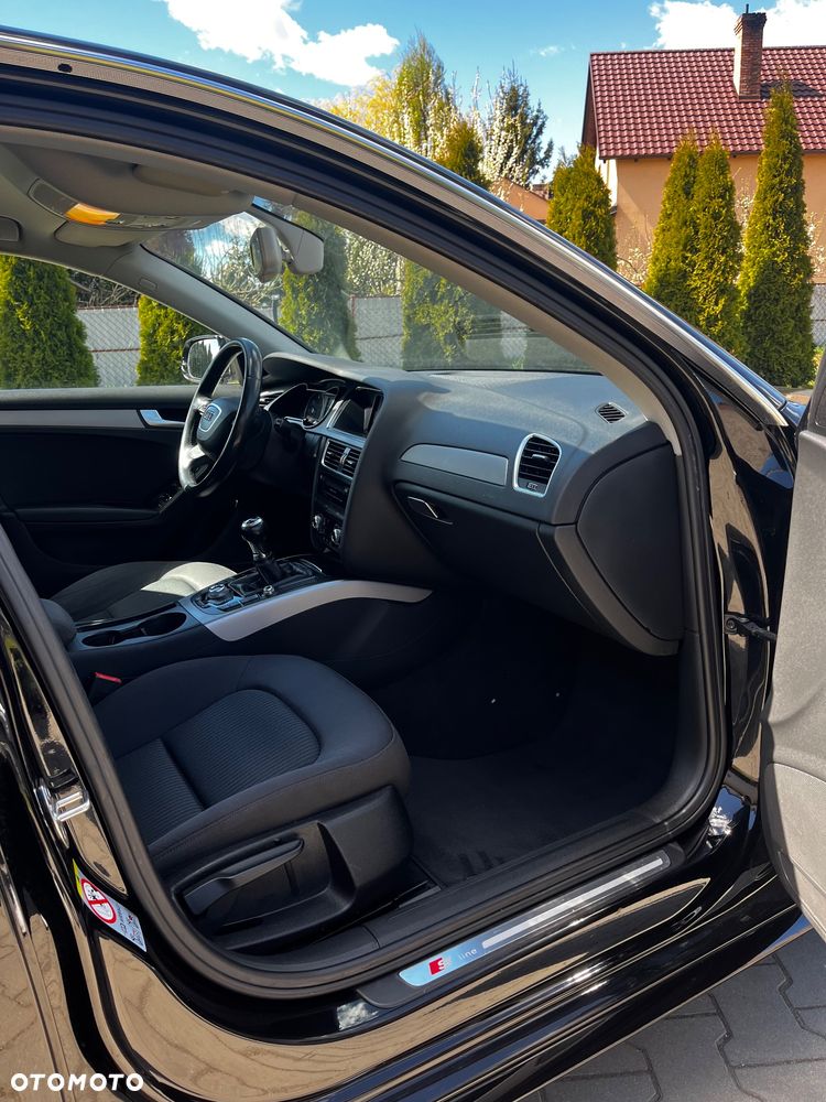 Audi A4 Limousine - 26