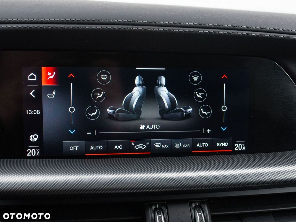 Alfa Romeo Stelvio - 22