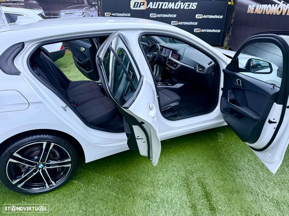 BMW 116 d Advantage Auto - 30