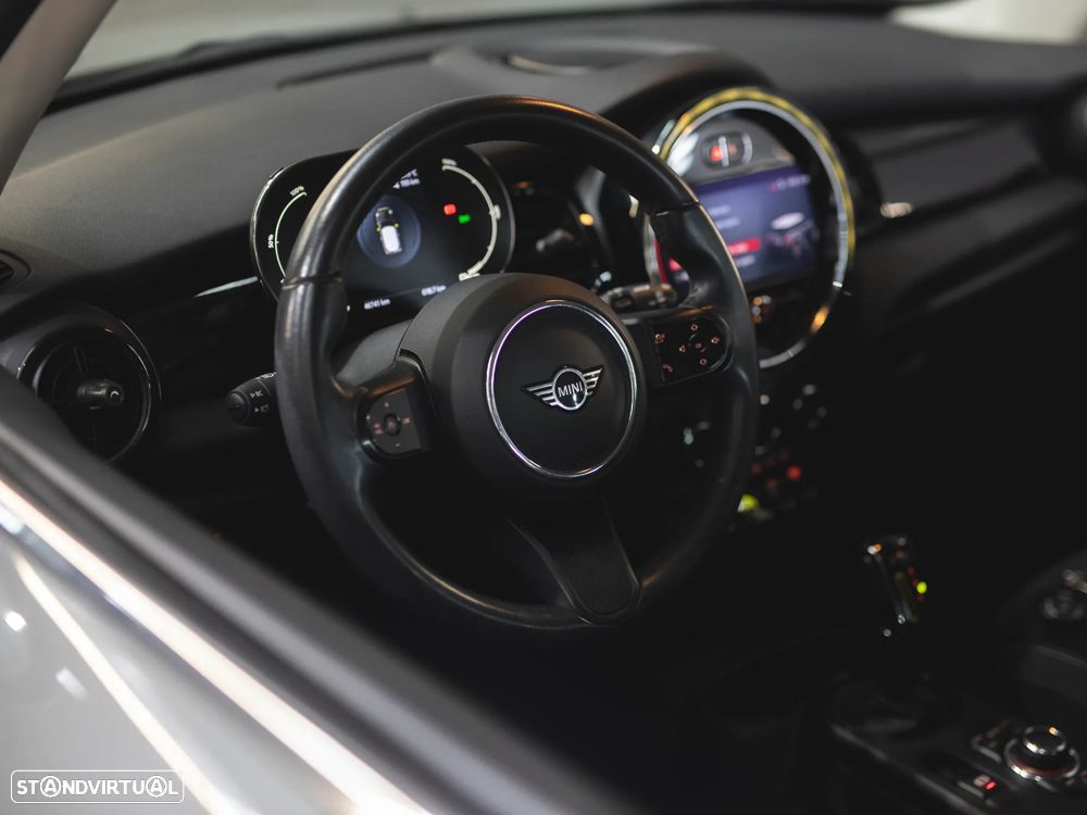 MINI 3 Portas Cooper SE S - 13