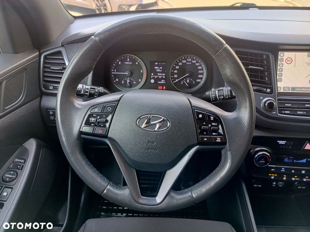 Hyundai Tucson blue 1.7 CRDi 2WD Passion Plus - 15