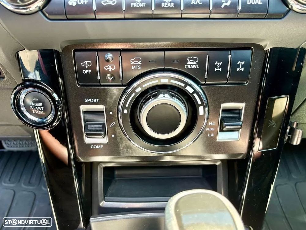 Toyota Land Cruiser - 23