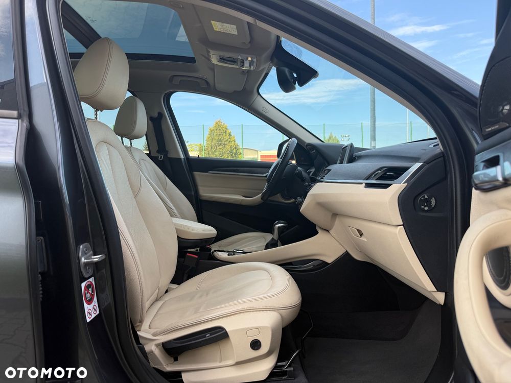 BMW X1 sDrive18i - 16