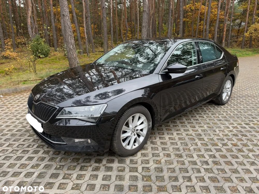 Skoda Superb 2.0 TDI Style - 11