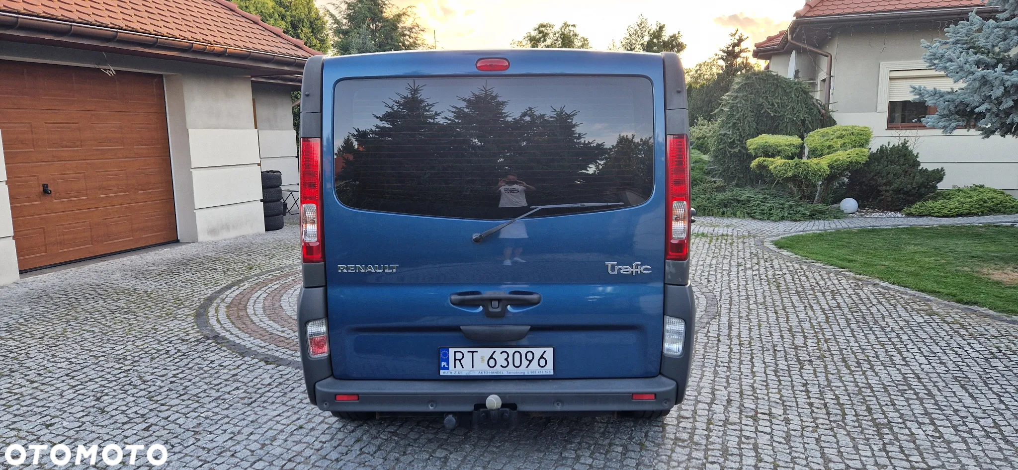 Renault Trafic 2.0 dCi 115 Combi L1H1 - 9