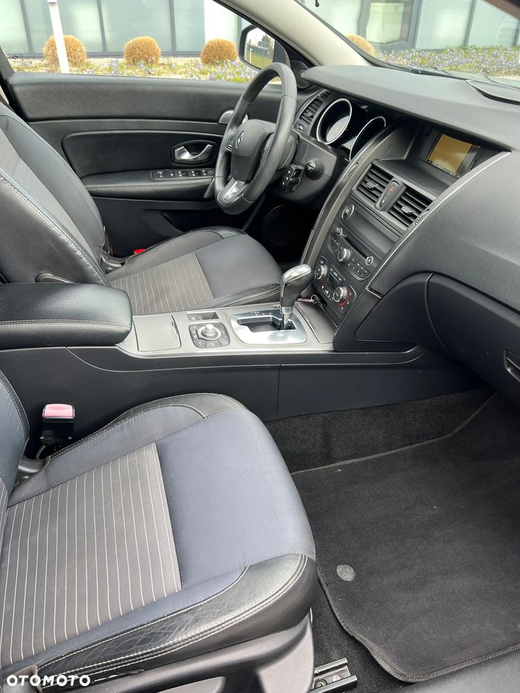 Renault Latitude - 13