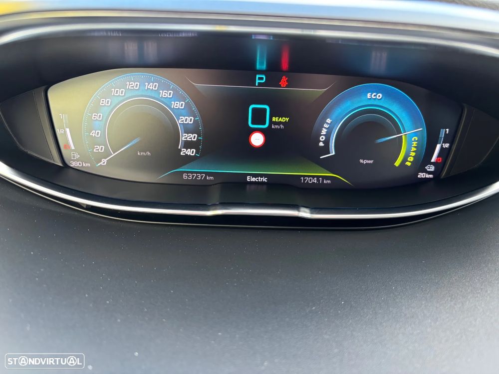 Peugeot 3008 1.6 Hybrid Allure e-EAT8 - 17