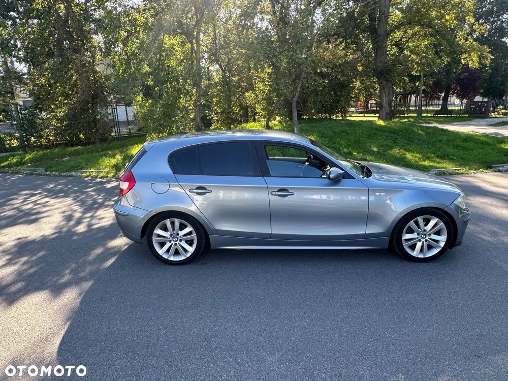 BMW Seria 1 118d DPF - 11