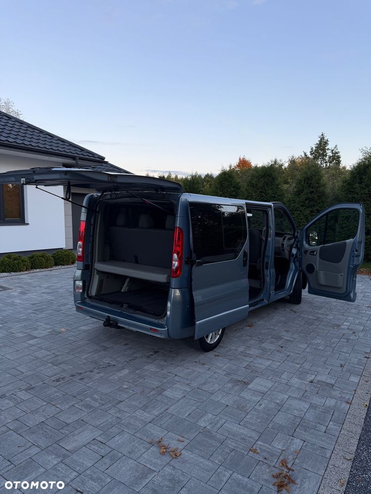 Opel Vivaro - 21