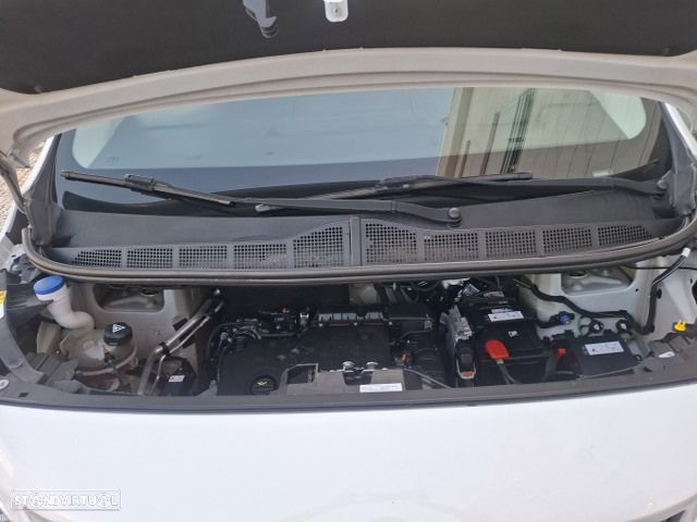 Peugeot Expert 1.5 BlueHDI L2H1 - 40