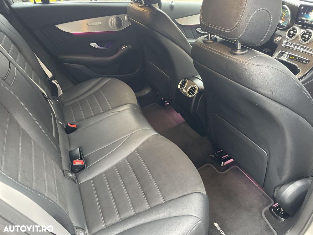 Mercedes-Benz GLC Coupe 300 4MATIC MHEV - 12