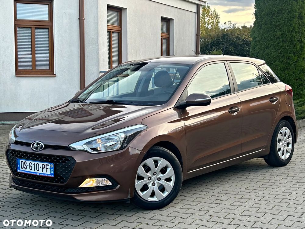 Hyundai i20 blue 1.2 Style - 8