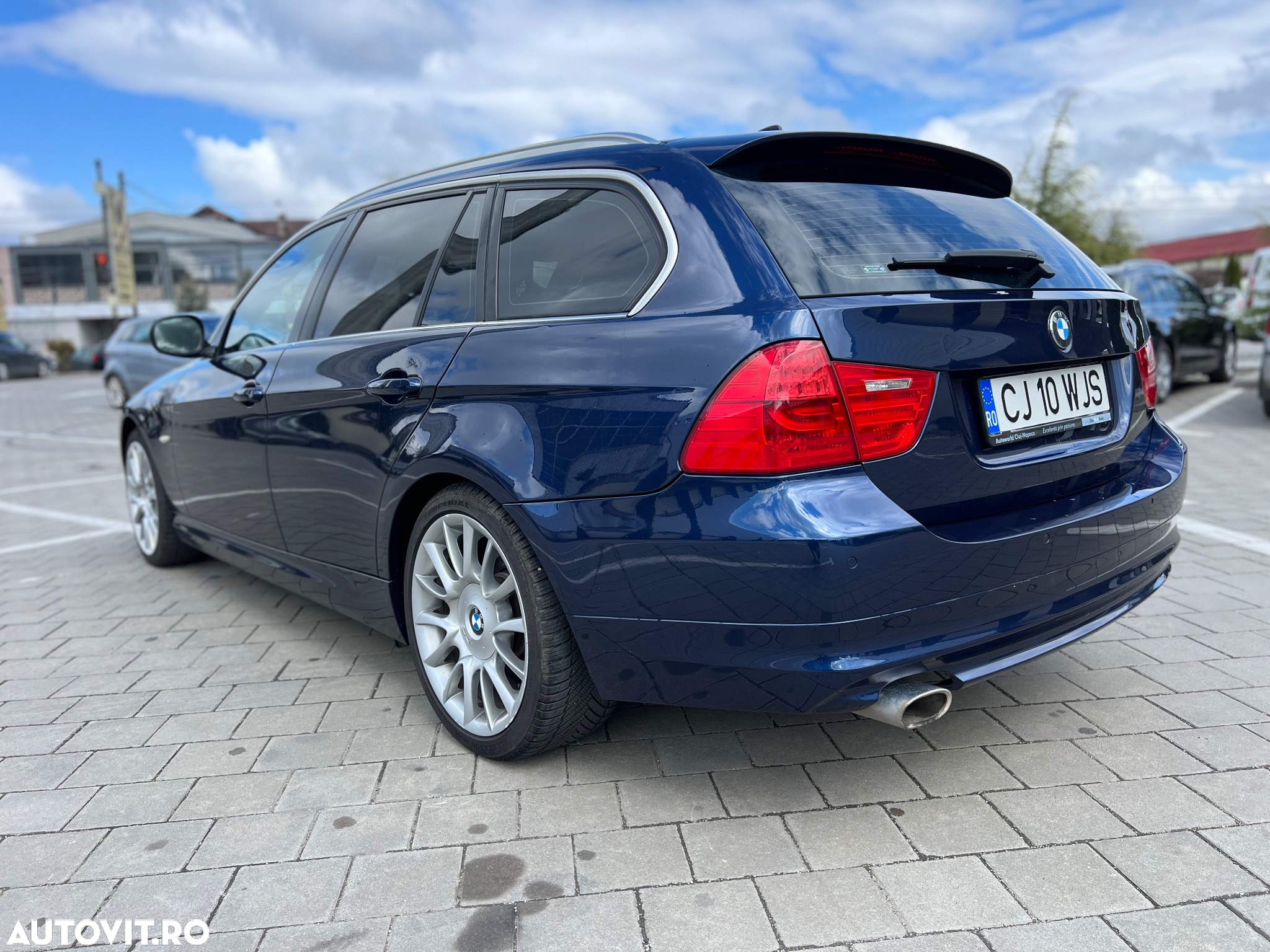 BMW Seria 3 320d xDrive - 7