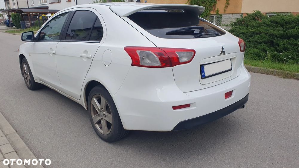 Mitsubishi Lancer 1.5 - 5
