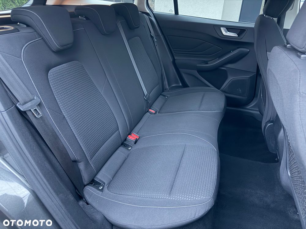 Ford Focus 1.0 EcoBoost Start-Stopp-System TITANIUM STYLE - 7