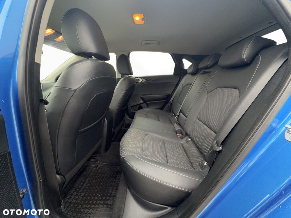Kia Ceed - 23