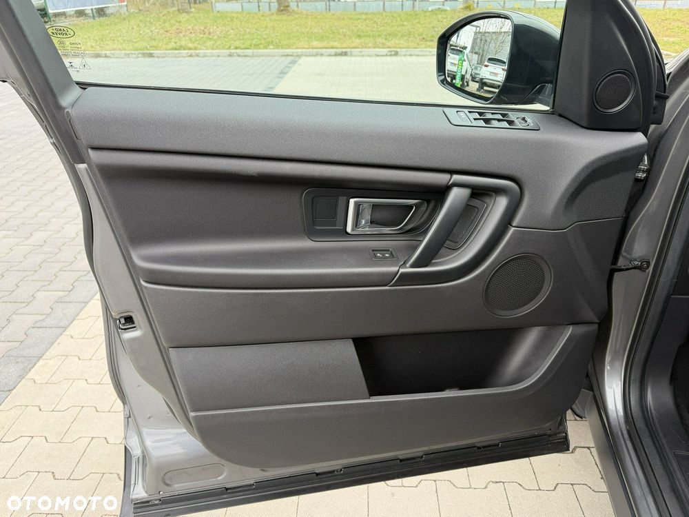 Land Rover Discovery Sport TD4 Dynamic - 16