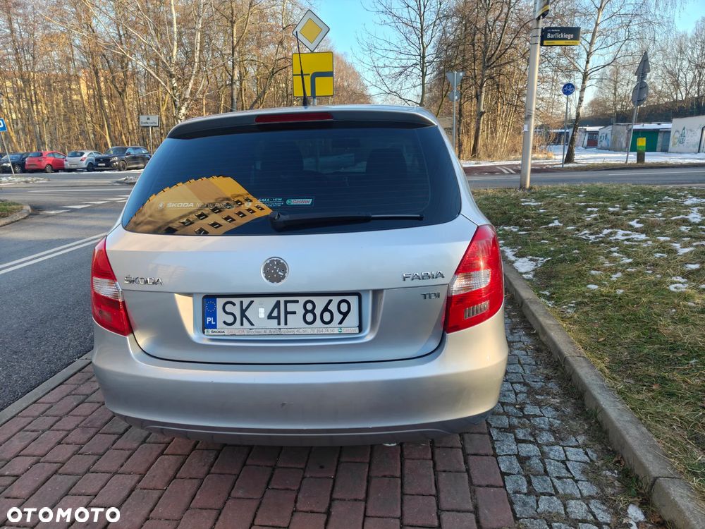 Skoda Fabia 1.6 TDI DPF Active - 6