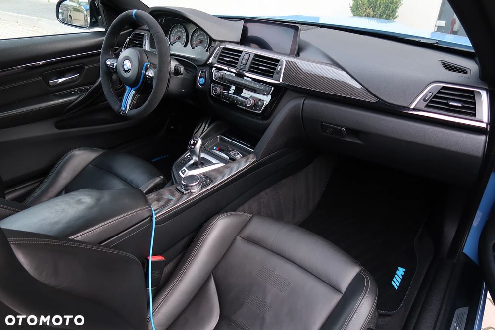 BMW M4 DKG - 30