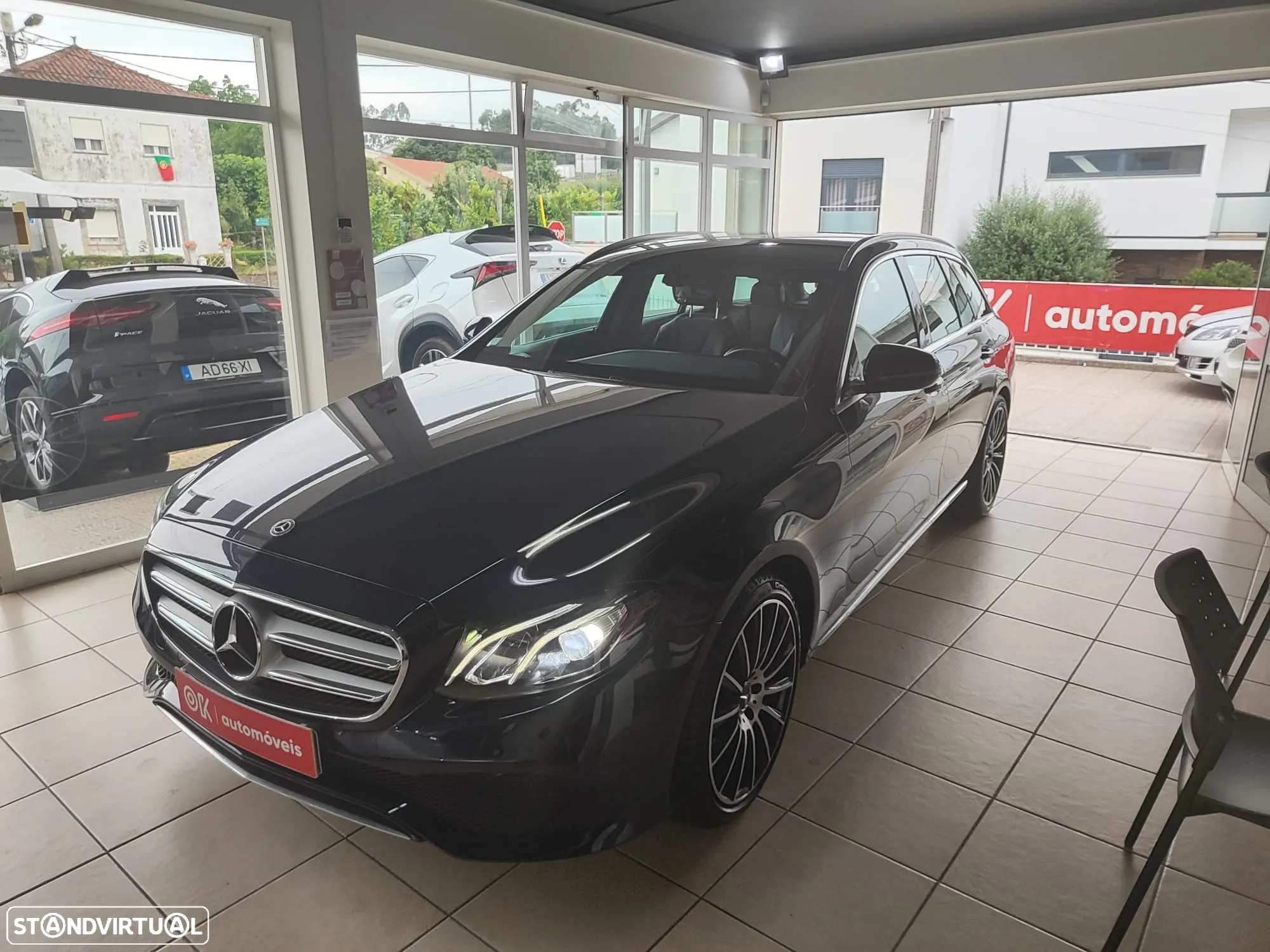 Mercedes-Benz E 220 d AMG Line - 5
