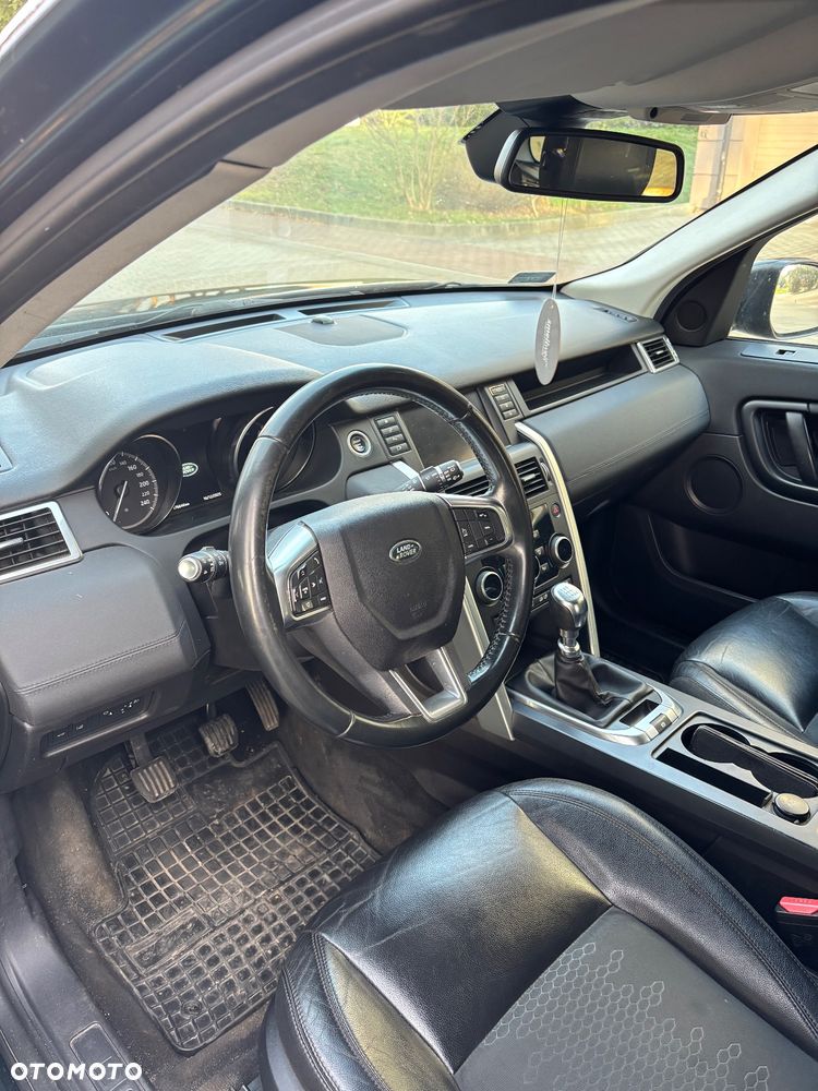 Land Rover Discovery Sport D150 FWD SE - 11