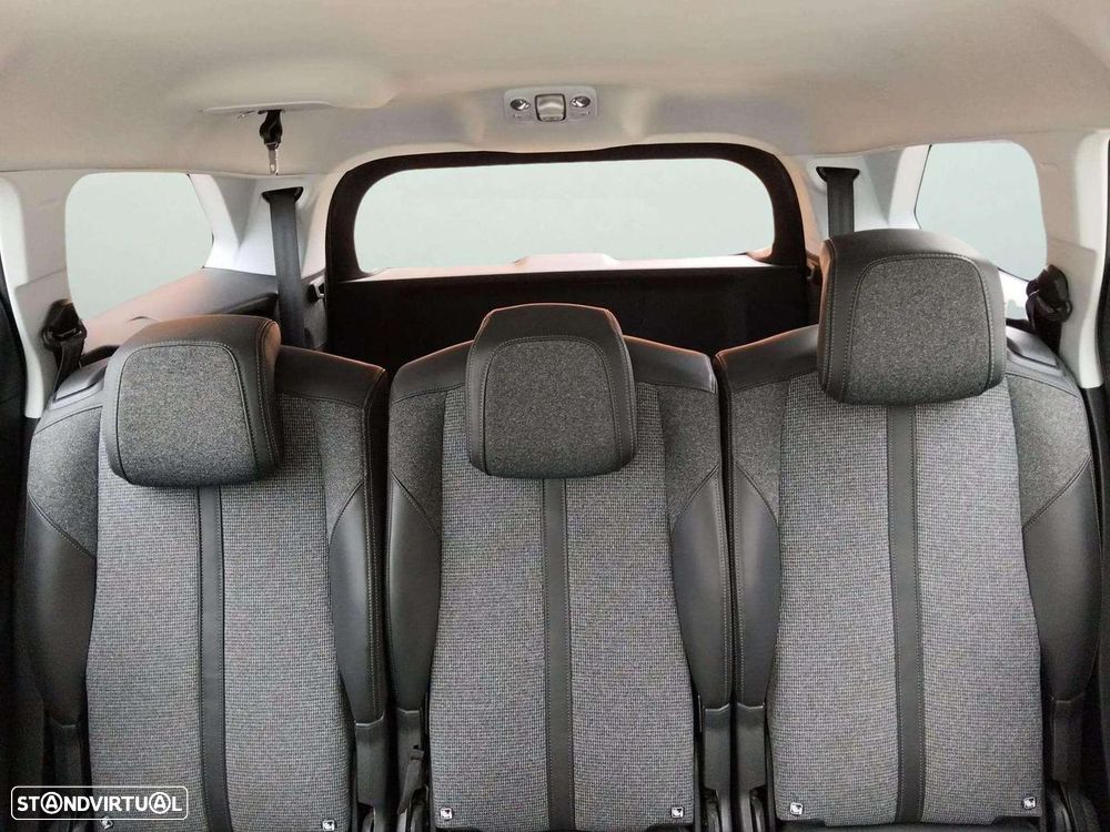 Peugeot 5008 1.5 BlueHDi Allure EAT8 - 18