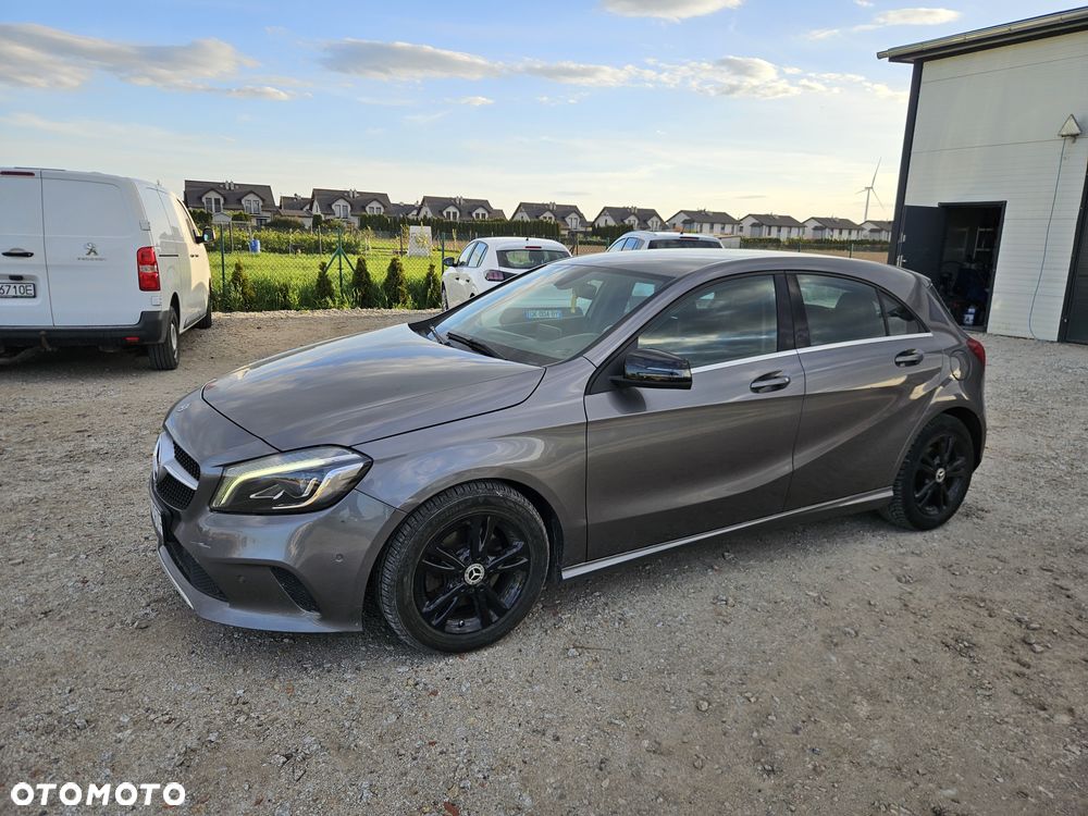 Mercedes-Benz Klasa A 180 (BlueEFFICIENCY) 7G-DCT Urban - 34