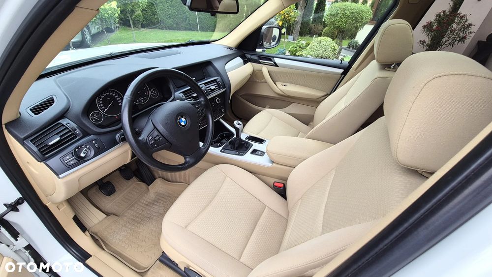 BMW X3 xDrive20d - 21