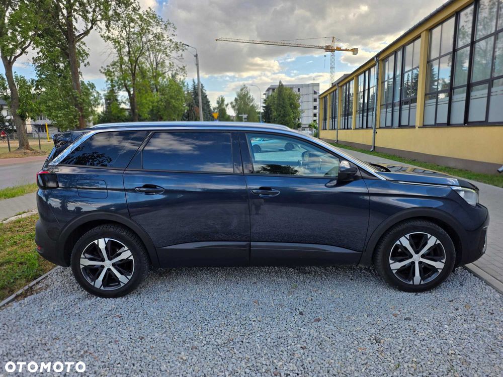 Peugeot 5008 - 4