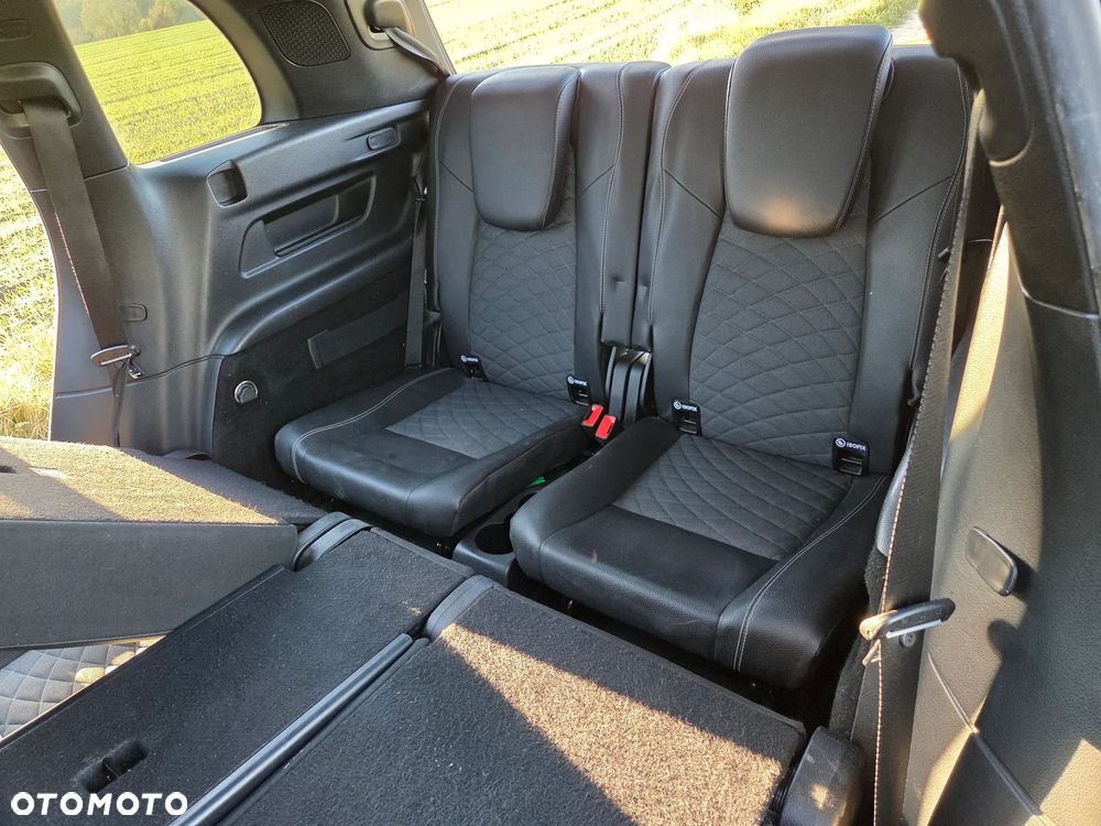 Mercedes-Benz GLB 200 d 4-Matic 8G-DCT - 14