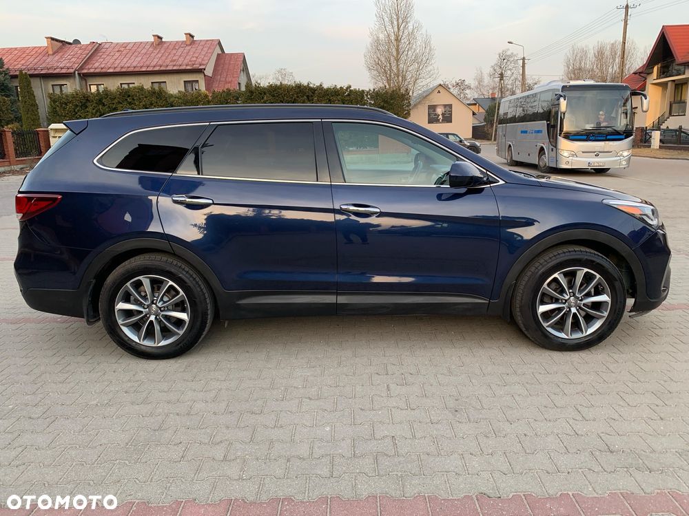 Hyundai Santa Fe - 9