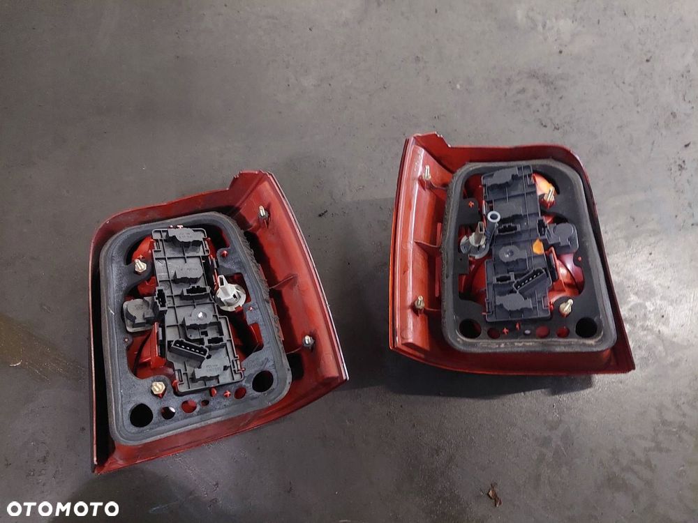 KOMPLETNY TYŁ KLAPA BAGAŻNIKA ZDERZAK LAMPY PASSAT B5 FL LIFT KOMBI LA7W - 3