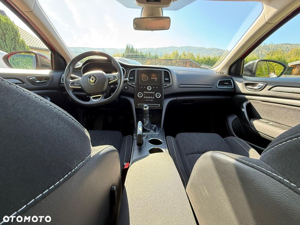 Renault Megane 1.6 SCe Limited 2018 - 6