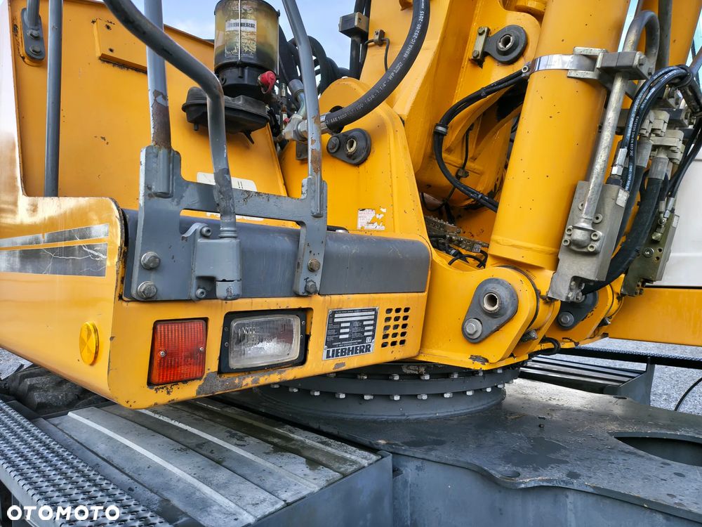 Liebherr A904C Litronic Koparka kołowa - 13